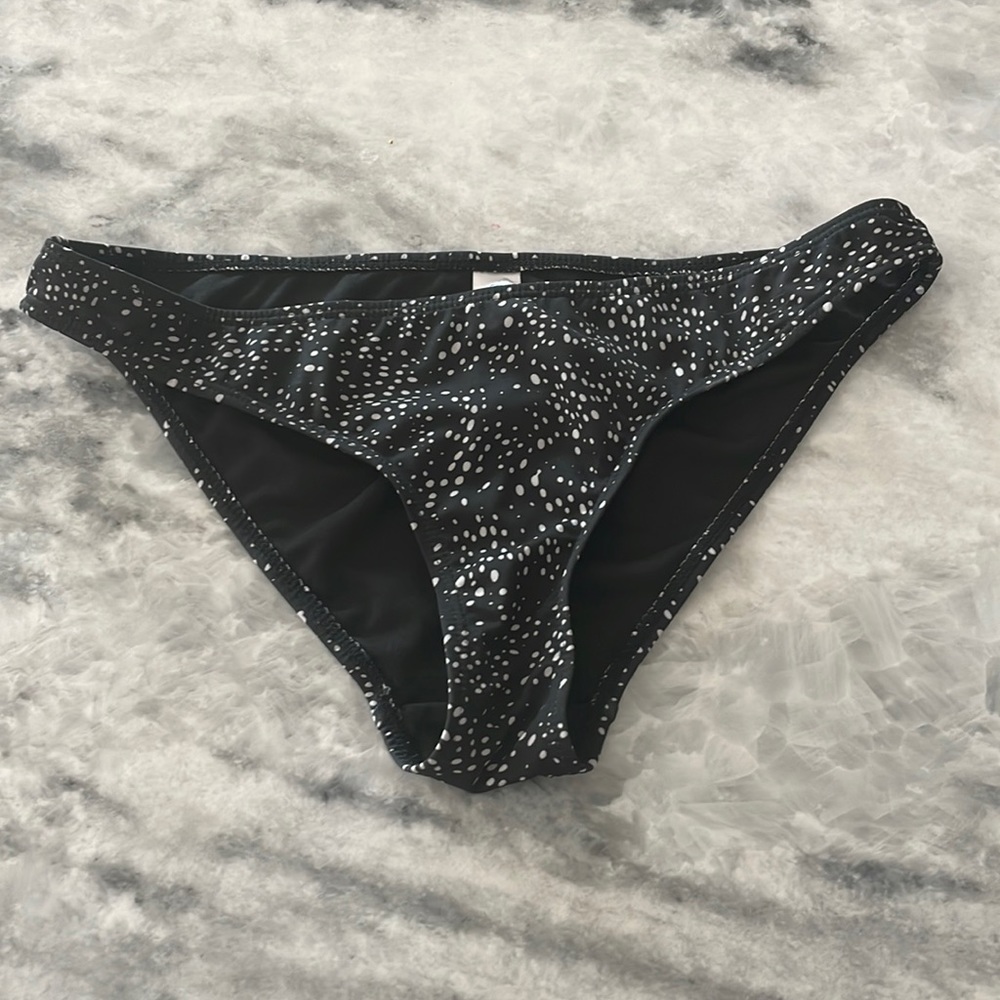 Women’s bikini bottom